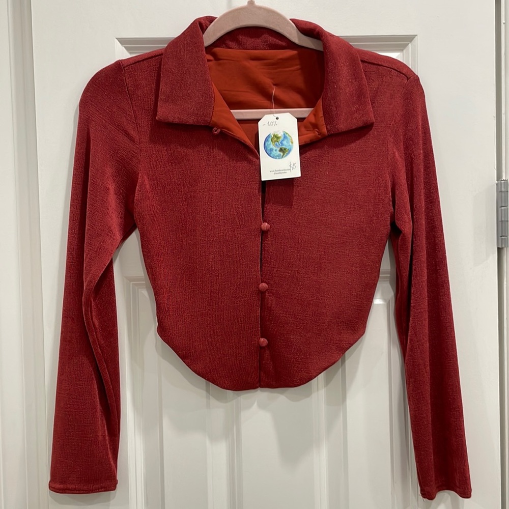 Collared Crop Button Blouse